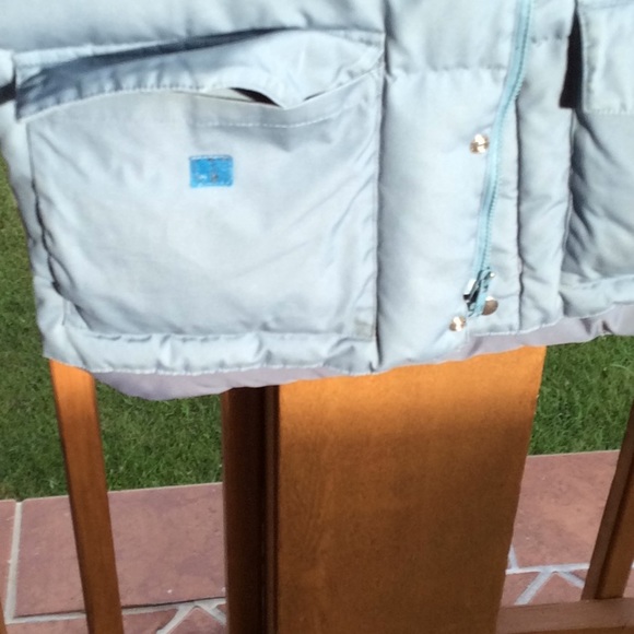 Down vest in man’s size large. - Picture 4 of 7